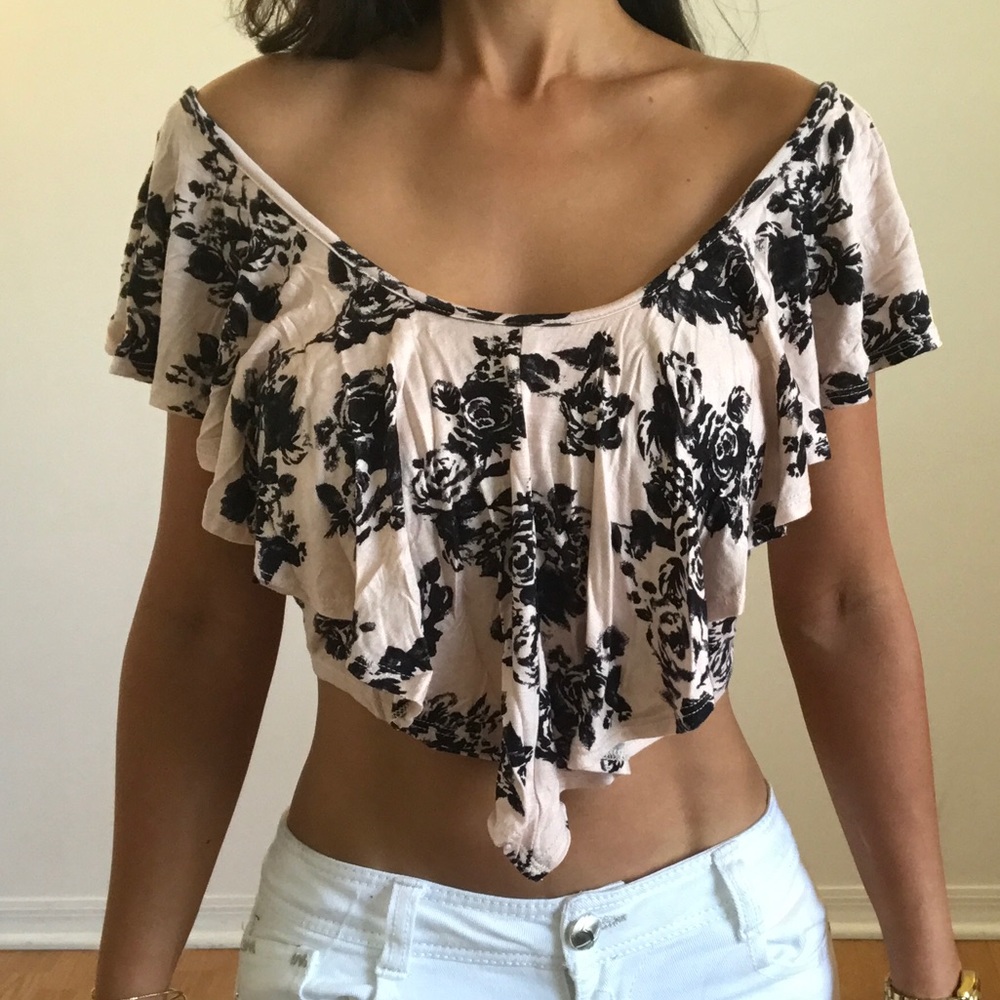 Top - Picture 2 of 4
